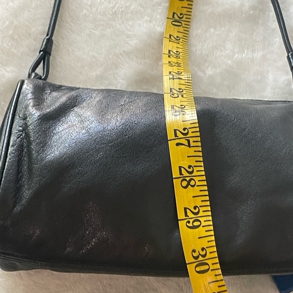 Vintage Amanda Smith, leather Crossbody travel purse, black soft - Picture 10 of 10